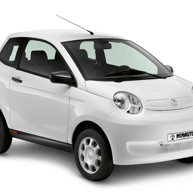 Amie voiture : comprendre la Citroën Ami et la location sans permis
